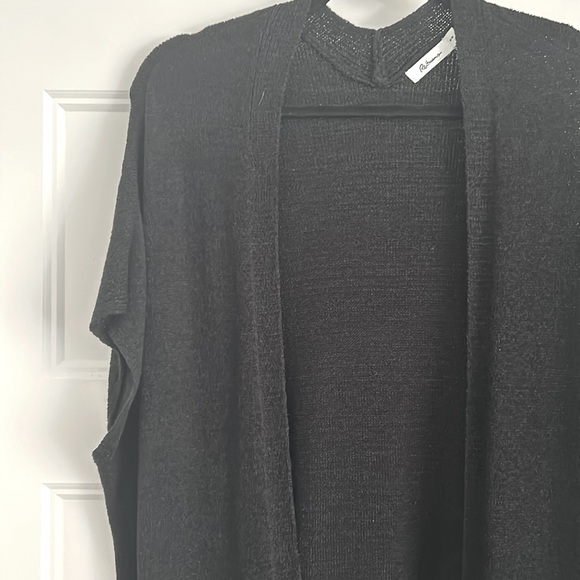 Long open cardigan with cap sleeve - Picture 2 of 4